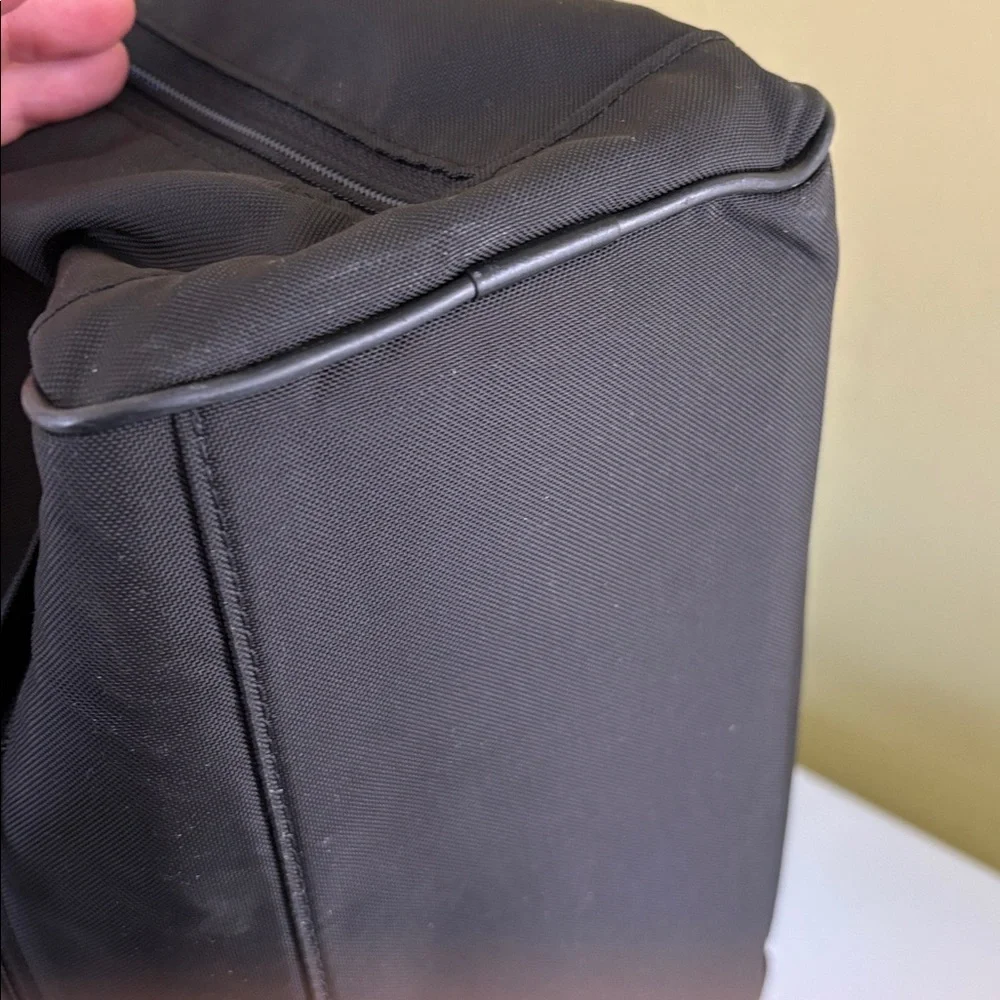 Hartmann Leather and Nylon Over Suitcase Handle Briefcase Overnighter